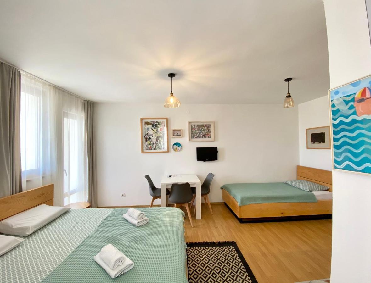 Apartments Rux De Luxe Bar Εξωτερικό φωτογραφία
