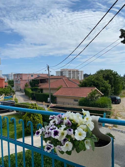 Apartments Rux De Luxe Bar Εξωτερικό φωτογραφία