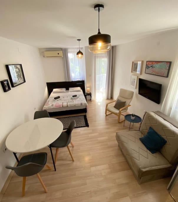 Apartments Rux De Luxe Bar Εξωτερικό φωτογραφία