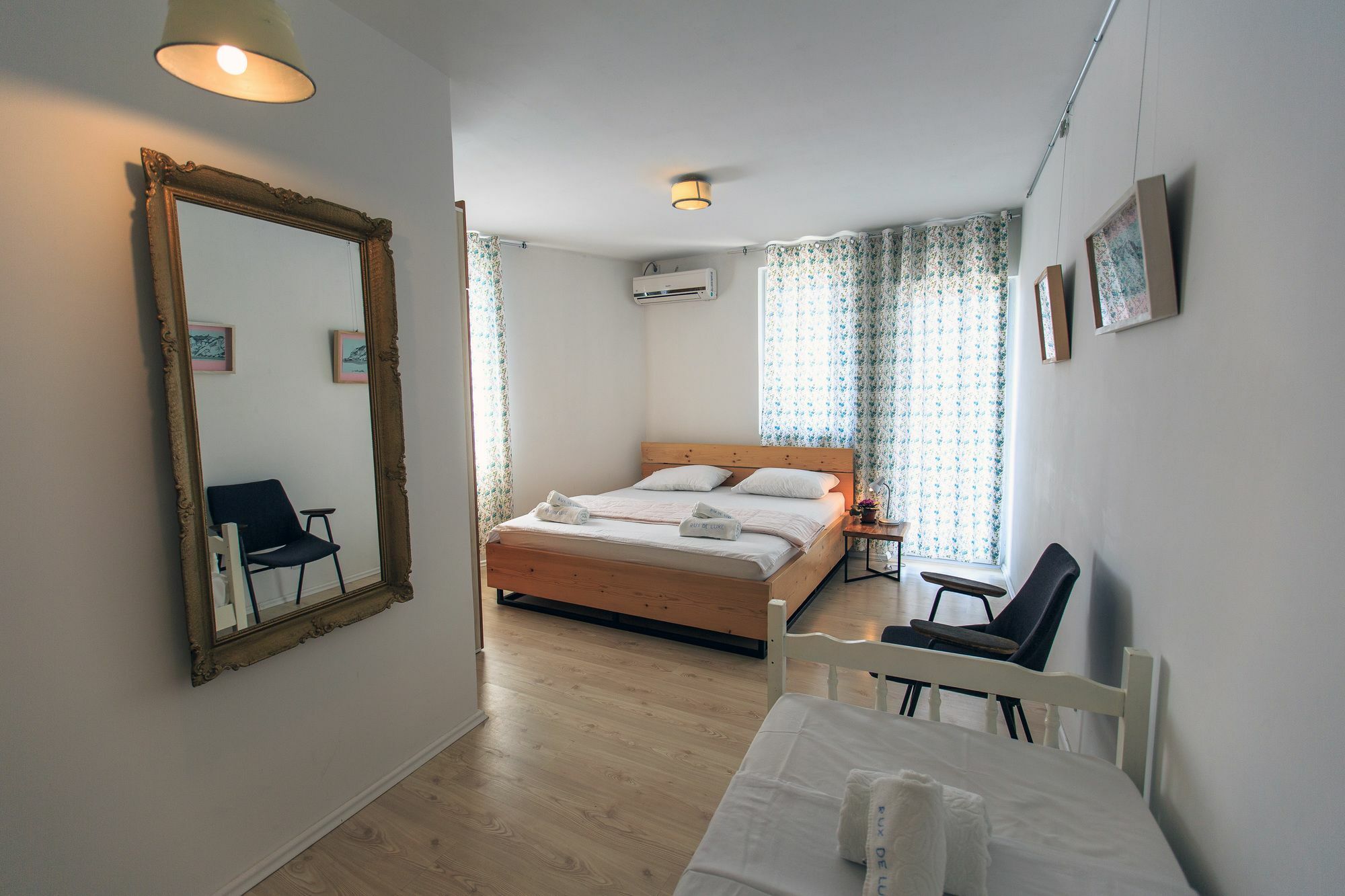 Apartments Rux De Luxe Bar Εξωτερικό φωτογραφία