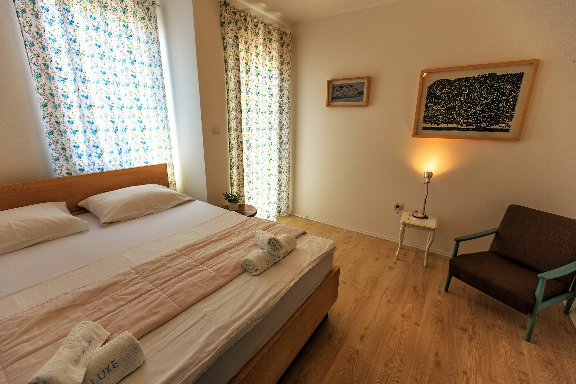 Apartments Rux De Luxe Bar Εξωτερικό φωτογραφία